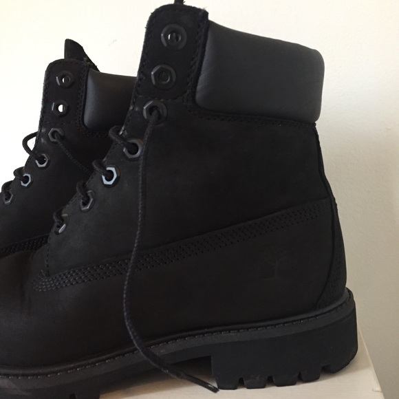 Men’s Black Timberland Boots Size 8M Like New - Picture 3 of 8